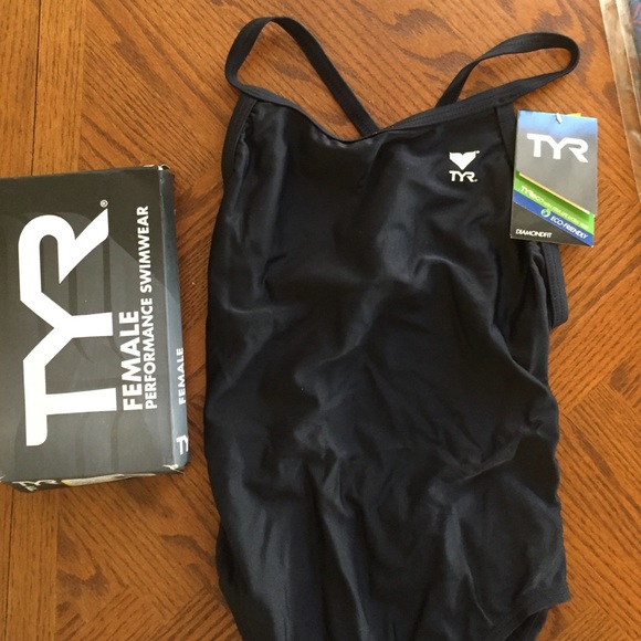 Black Diamondback Performance Swimsuit Size 32