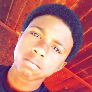 Meet your Posher, Elijah