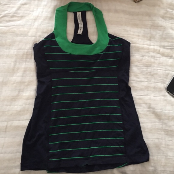 Lululemon workout top