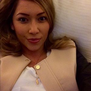 Meet your Posher, Vanessa