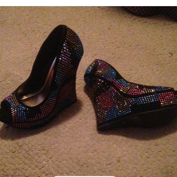 Rainbow stone heels - Picture 1 of 1