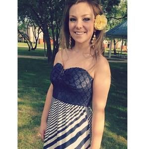 Meet your Posher, Emily