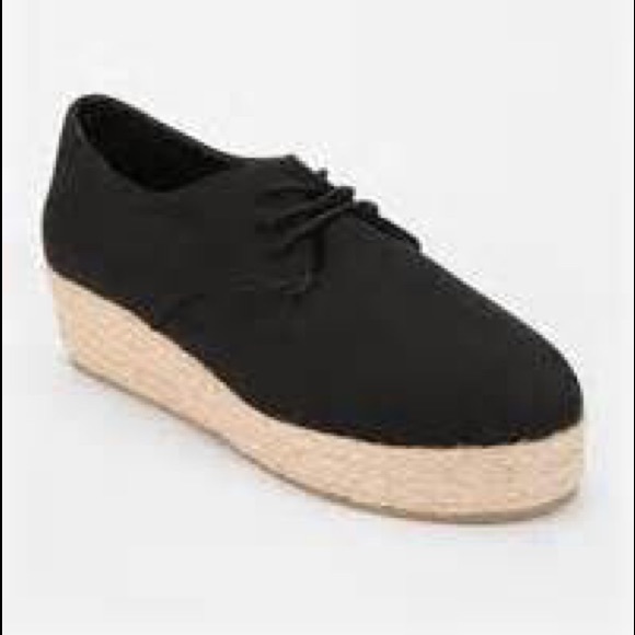 urban outfitters cooperative - womens size 7