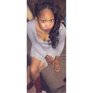 Meet your Posher, Nikia