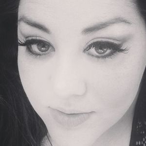 Meet your Posher, Mikki