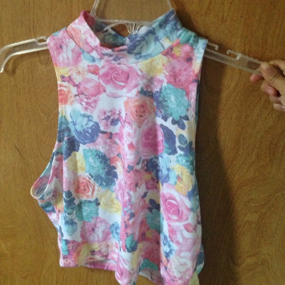 Pink with flowers crop top