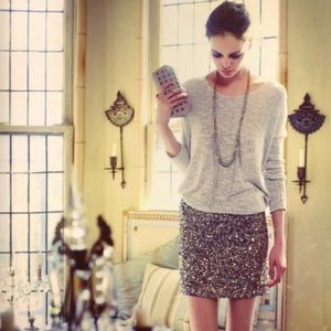 ☃🎄 GORGEOUS ROCK&REPUBLIC SWEATER. SILVER THREAD