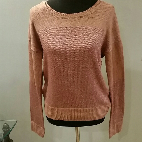 Two toned peach sweater