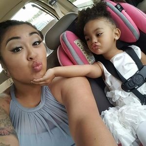 Meet your Posher, Joette