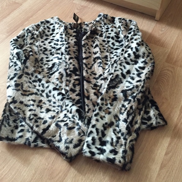 Express leopard jacket