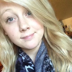 Meet your Posher, Kelsie