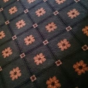 Meet your Posher, Raymond