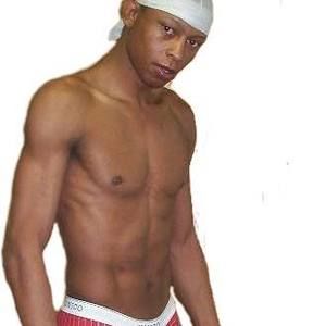 Meet your Posher, Theo