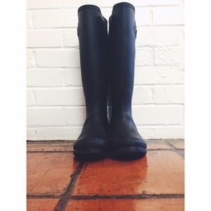 Kamik Matte Black Tall Rainboots - Size 6