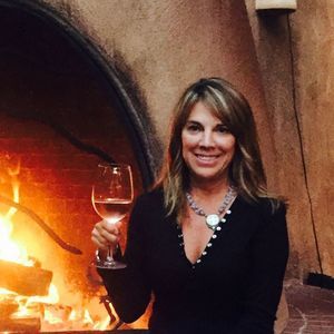 Meet your Posher, Dana