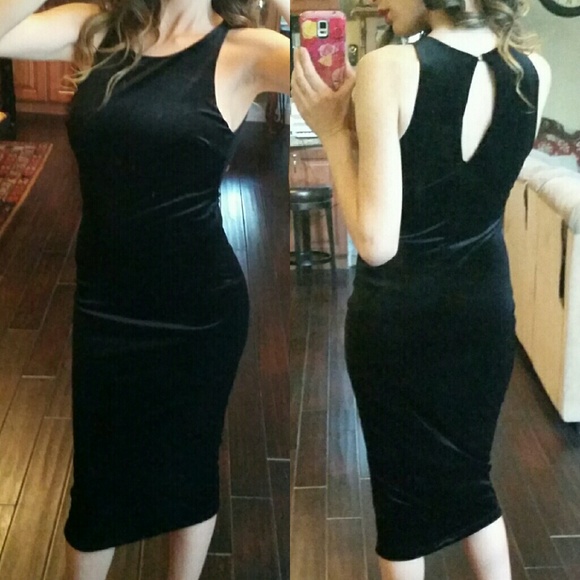 boutique  Dresses & Skirts - Black Velvet classy mid length Dress NWT!