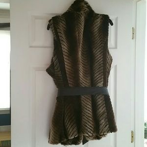 Via Spiga Jackets & Coats - Via Spiga Faux Fur Vest Plus Size Via Spiga Jackets & Coats - Via Spiga Faux Fur Vest Plus Size