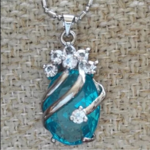 925 Swarovski blue crystal drop necklace