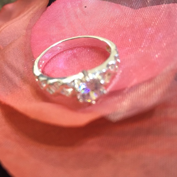 Silver ring with crystal