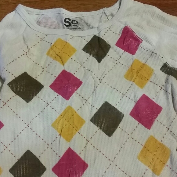 Geometric ling sleeve shirt