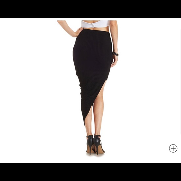 Ribbed and draped asymmetrical  skirt - Picture 3 of 4