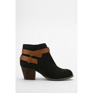 Dolce Vita Jackson Ankle Boot