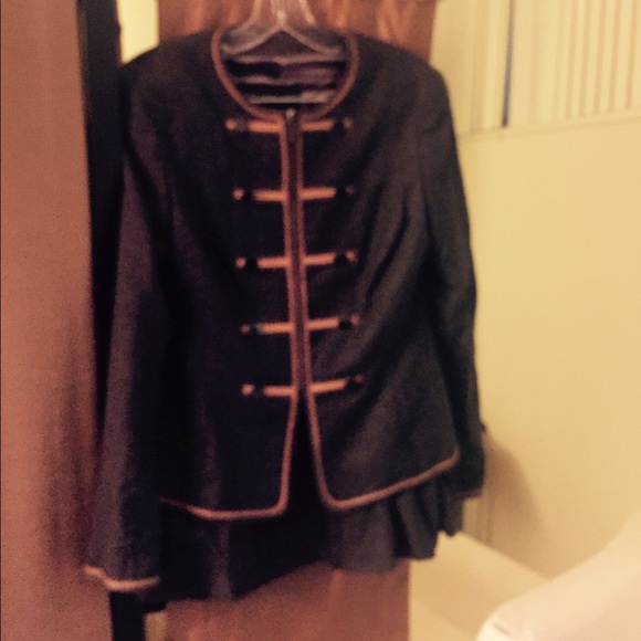 Liz Lange suit