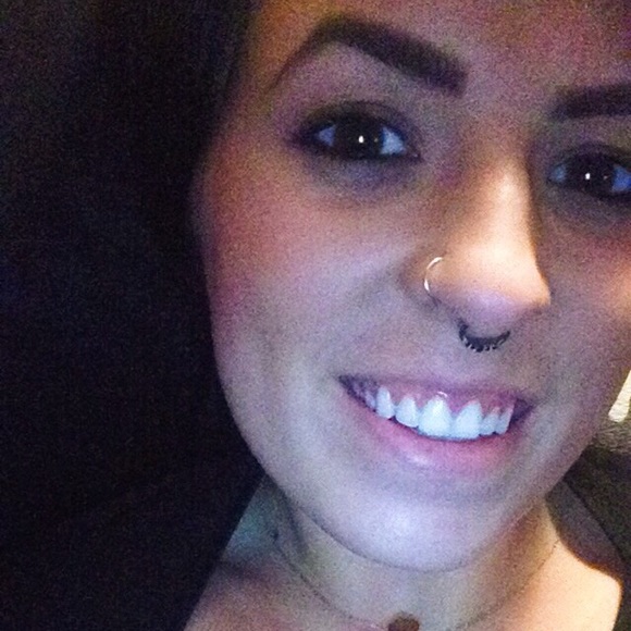 Meet your Posher, Sydney