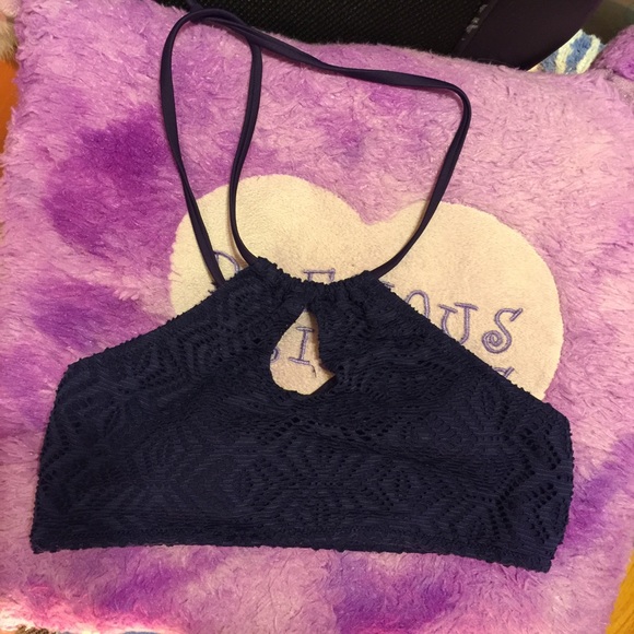 Tilly's Other - 🚨CLEARANCE🚨Crochet tillys bikini top