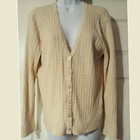 Jean Pierre Cream colored  boyfriend cardigan