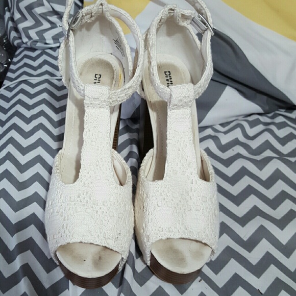 h&m white heels