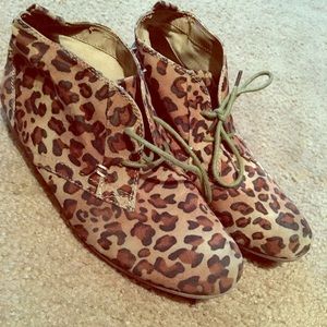 Leopard print shoes