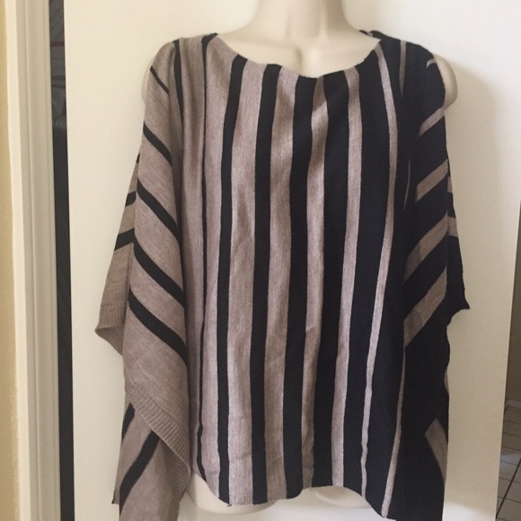 Sweaters - Black & Taupe Poncho Sweater Top