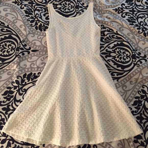 Divided Dresses & Skirts - White textured H&M skater dress