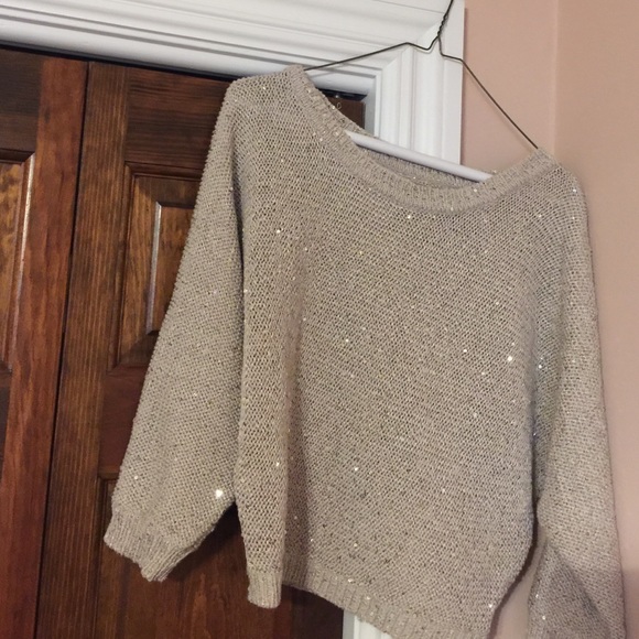 Sweater - Picture 1 of 1