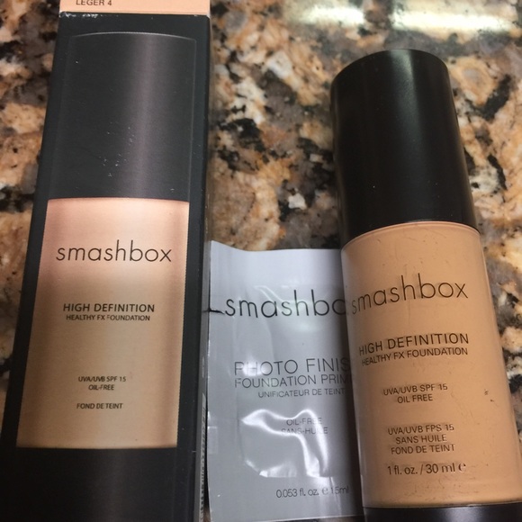 Smashbox Other - SMASHBOX High Definition Foundation Light L4 New