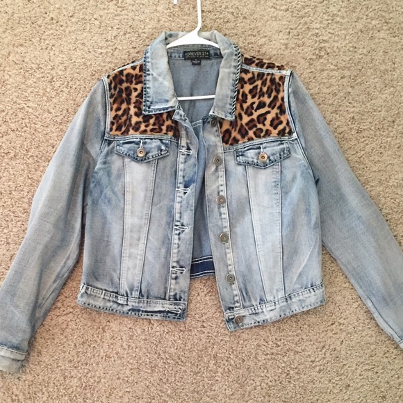 Forever 21 Jackets & Blazers - Forever 21 Leopard trim Denim Jacket Size 1X