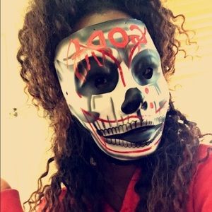 Meet your Posher, Chasitee