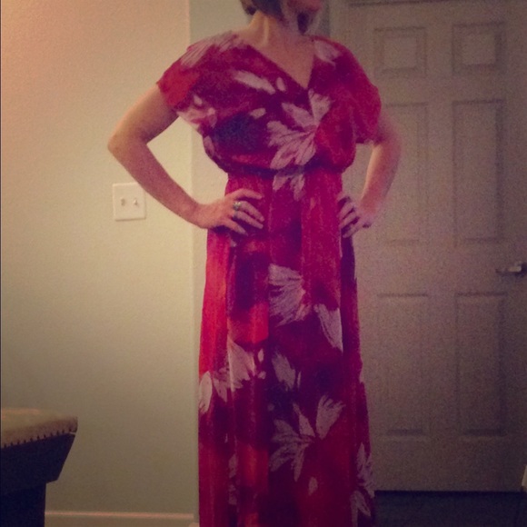Donated to goodwill - floral maxi dress