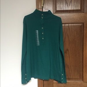 Northcrest, comfort fit long sleeve shirt.