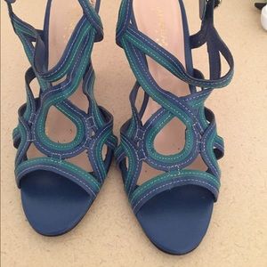 Heels 8 1/2 made in Mexico.