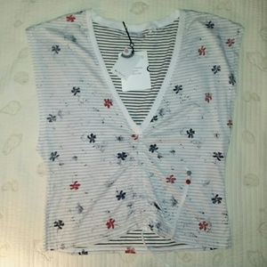 SALE!! NWT Bat-wing sleeveless ruched top - size M