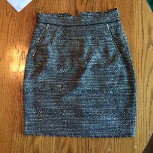 H&M tweed pencil skirt with zipper pockets (NWT)