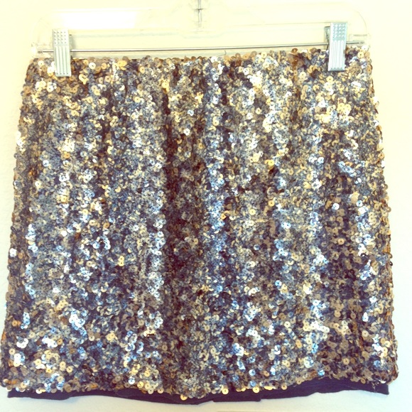 Eight Sixty Dresses & Skirts - Lined sequin skirt