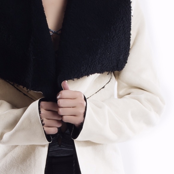 LOWEST Faux Suede Shearling Lined Jacket - Picture 4 of 4