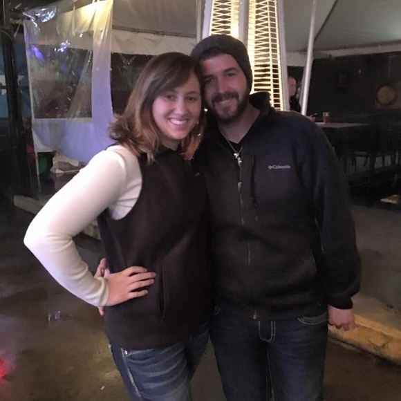 Meet your Posher, Whitney - Picture 1 of 1