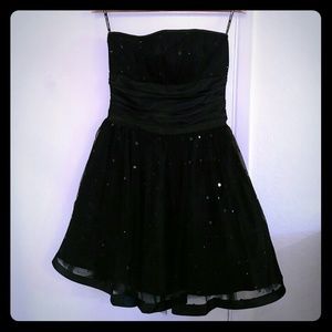 Little black dress. Jessica McMclintock