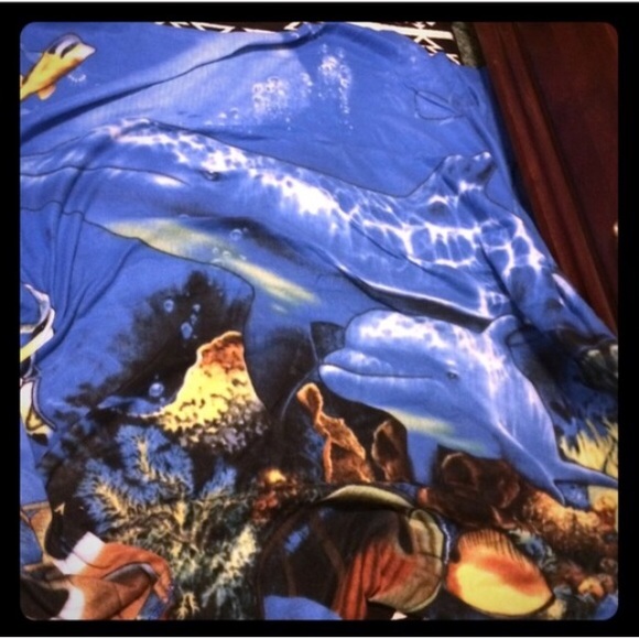 Dolphin throw blanket