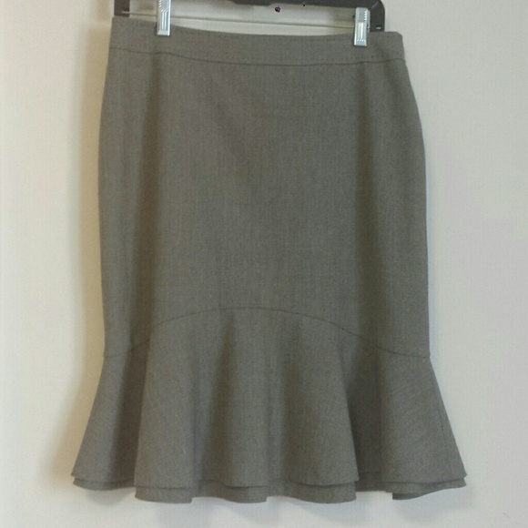 Elegant business skirt