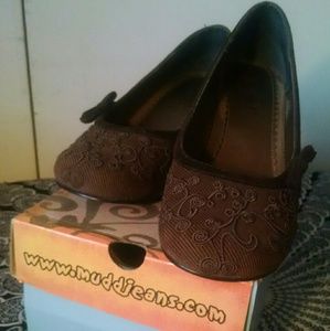 Mudd kitten heels